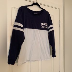 Las Vegas Nevada L/XL long sleeve top